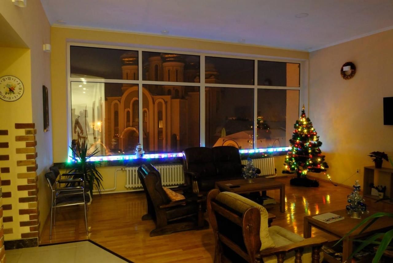 Хостелы Panoramic Hostel Хуст-8