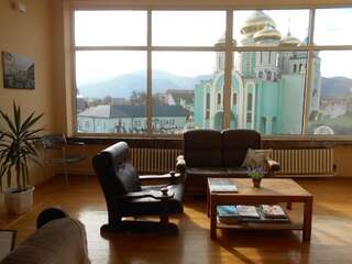 Хостелы Panoramic Hostel Хуст-7